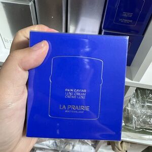 SKIN CAVIAR
LUXE CREAM